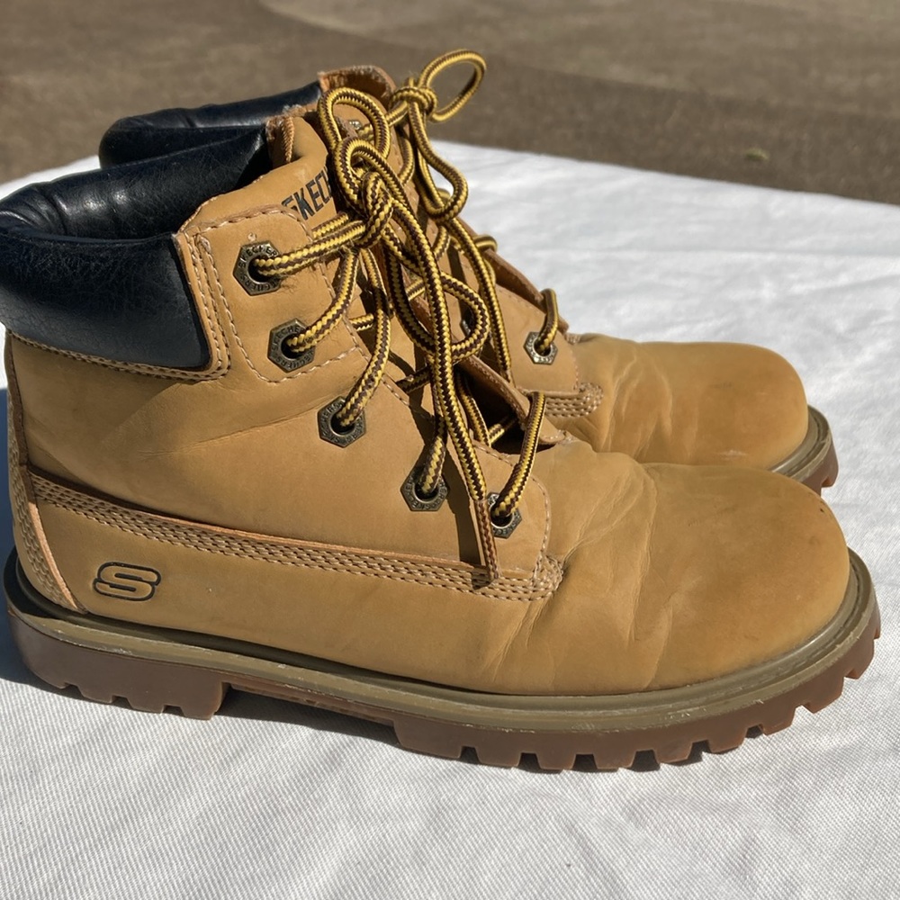 Skechers boots - Picture 2 of 10